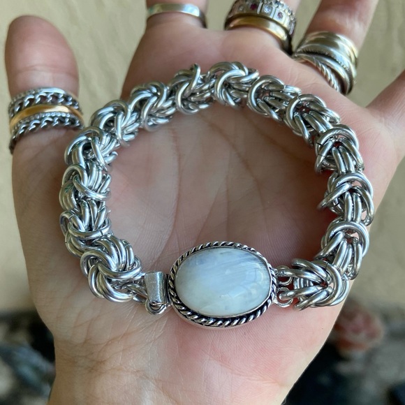 Maille white moonstone bracelet . Silver handcrafted links genuine gemstone - Picture 2 of 15